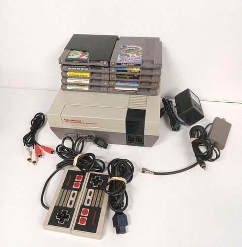 Used nintendo nes console - nintendo,