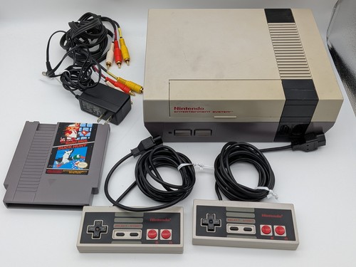 Nintendo nes 1985 - nes, console
